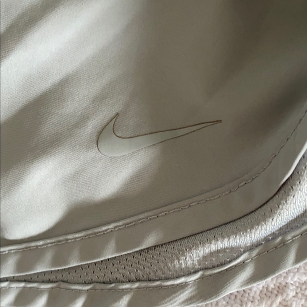 Nike Shorts - Picture 3 of 4